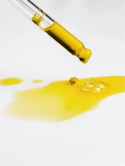 golden beard oil dropper texture, nourishing beard oil for soft smooth and hydrated beard with non greasy finish